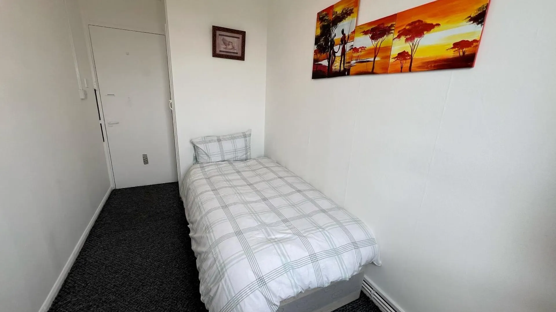 Cosy 2 Bedroom Flat With Balcony Abbey Wood 0*,  Großbritannien