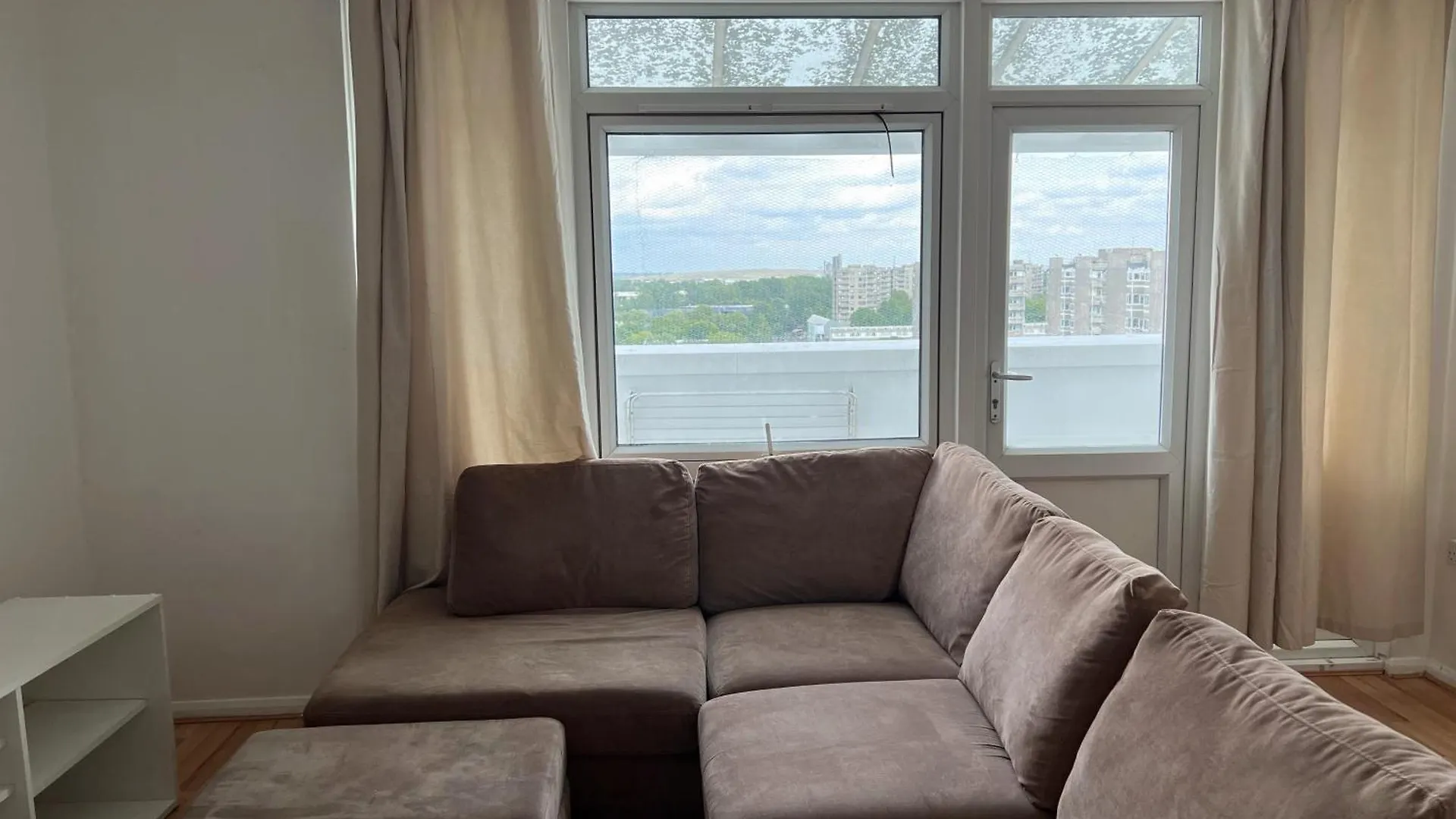 Cosy 2 Bedroom Flat With Balcony Abbey Wood 0*,
