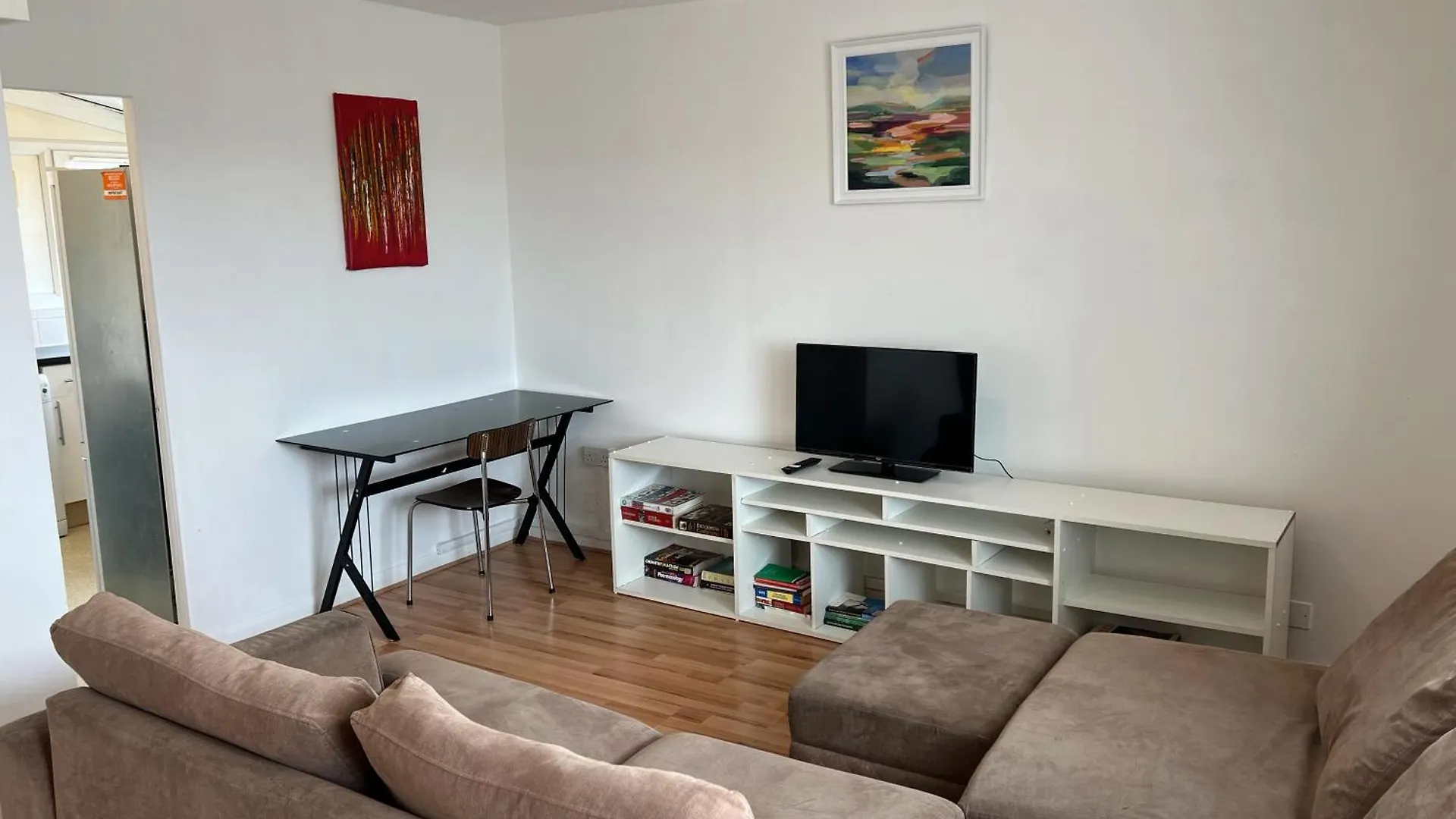 Cosy 2 Bedroom Flat With Balcony Abbey Wood 0*,  Großbritannien
