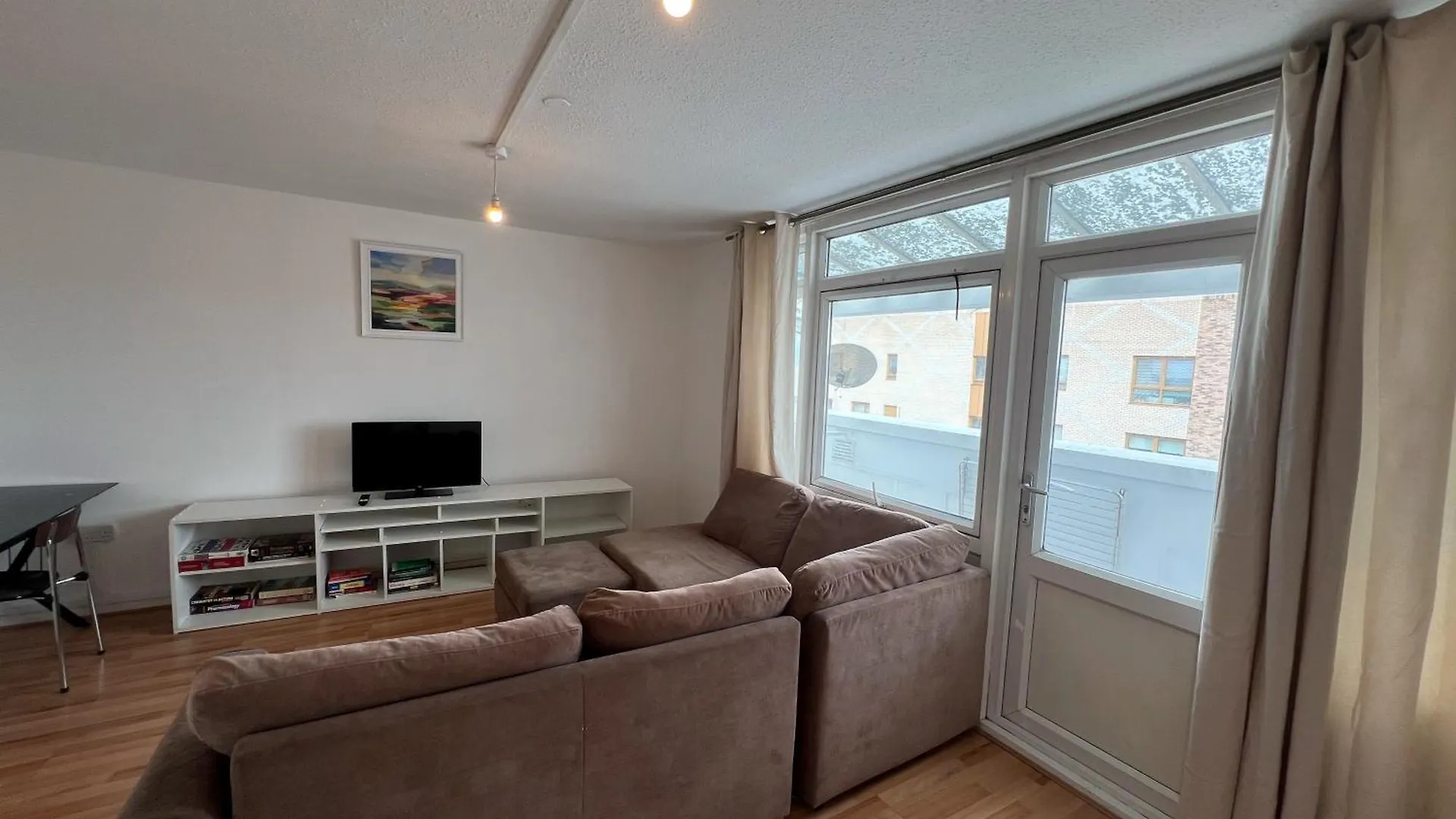 Cosy 2 Bedroom Flat With Balcony Abbey Wood 0*,  Großbritannien
